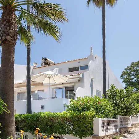 בית נופש Casa Aurora ואלה דה לובו